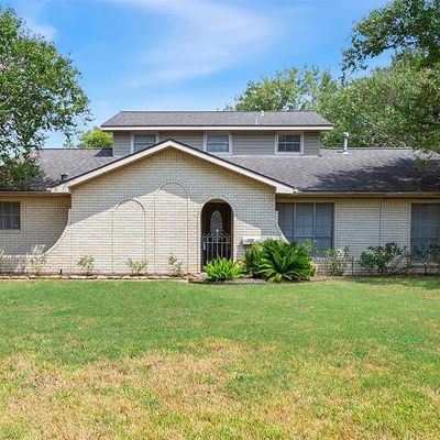 1813 Allen St, Rosenberg, TX 77471