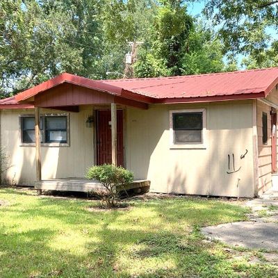 1518 Plum St, Patterson, LA 70392