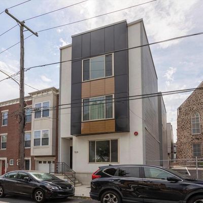 1528 N Marshall St, Philadelphia, PA 19122