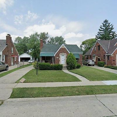 15341 Camden Ave, Eastpointe, MI 48021