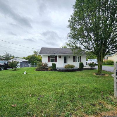 15604 Clear Spring Rd, Williamsport, MD 21795