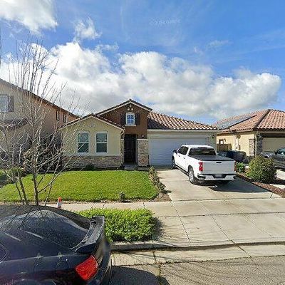 1565 Mayweed Dr, Los Banos, CA 93635