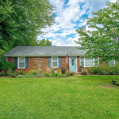 157 Triple Oak Cir, Madison Heights, VA 24572