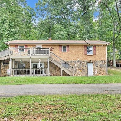 1575 Rosemont Ln, Vinton, VA 24179