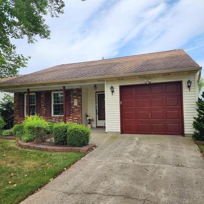 16 Fernwood Ct, Columbus, NJ 08022