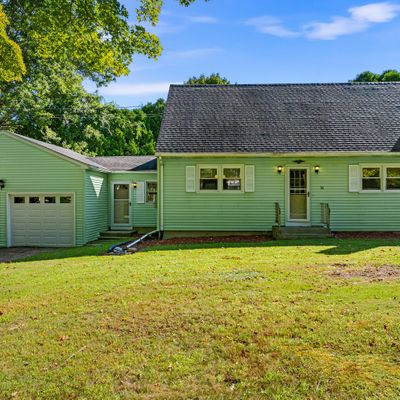 16 Wendy Dr, Baltic, CT 06330