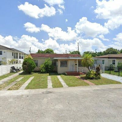 160 E 34 Th St, Hialeah, FL 33013