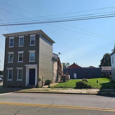 161 N College St, Carlisle, PA 17013