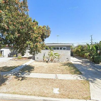 1611 247 Th Pl, Harbor City, CA 90710