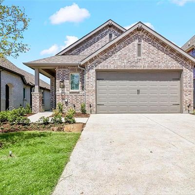 1612 Whispering Meadow Drive, Van Alstyne, TX 75495