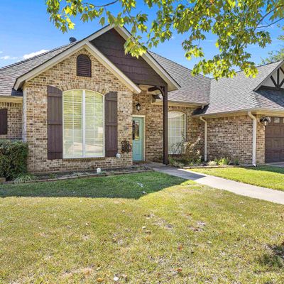 1617 Chippewa St, Longview, TX 75605