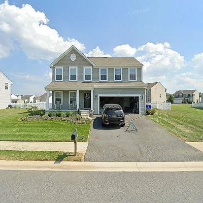 162 Delaware River Dr, Clayton, DE 19938