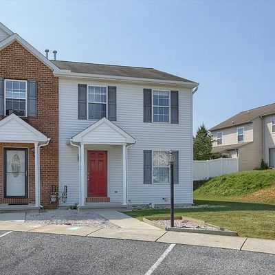 2 Bradford Cir, Myerstown, PA 17067