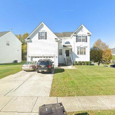 2 Buckingham Ct, Delran, NJ 08075