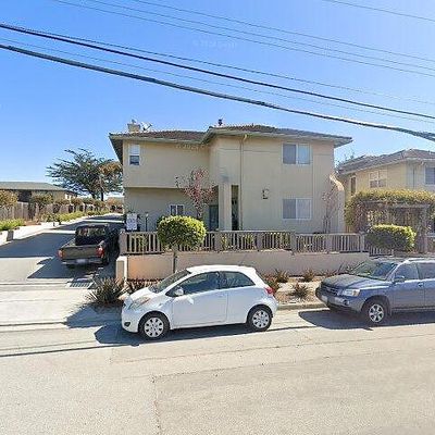 2 Carmel Cir, Marina, CA 93933