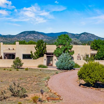 2 Monte Alto Ct, Santa Fe, NM 87508