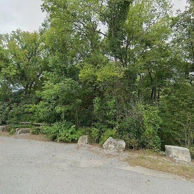 2 Star Falls Ln, Cherokee Village, AR 72529