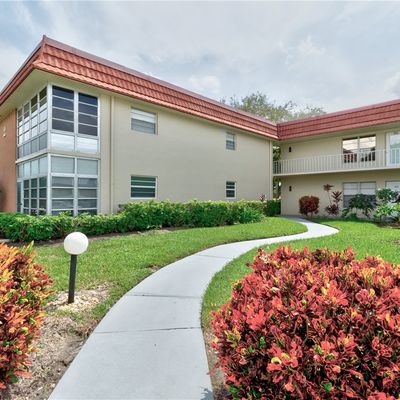 2 Vista Palm Lane, Vero Beach, FL 32962