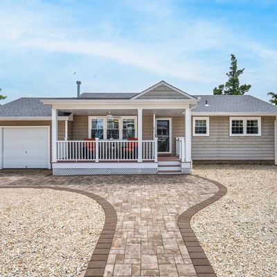 2 W 12 Th St, Barnegat Light, NJ 08006