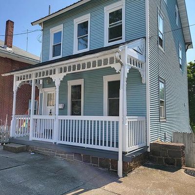 20 E Mohn St, Mohnton, PA 19540