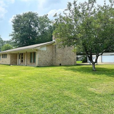 200 Sassafras Lane, Village Mills, TX 77625