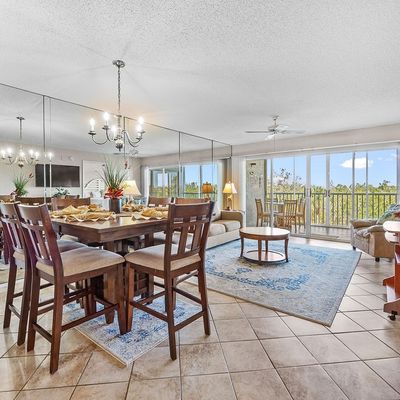 200 Stevens Landing Drive, Marco Island, FL 34145