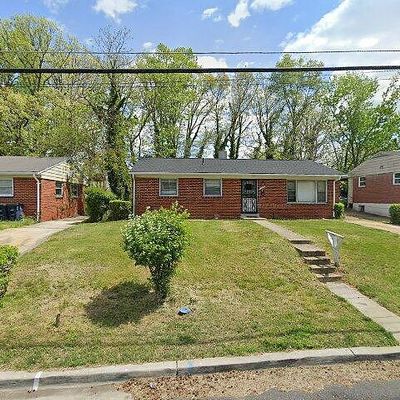 2006 Lakewood St, Suitland, MD 20746