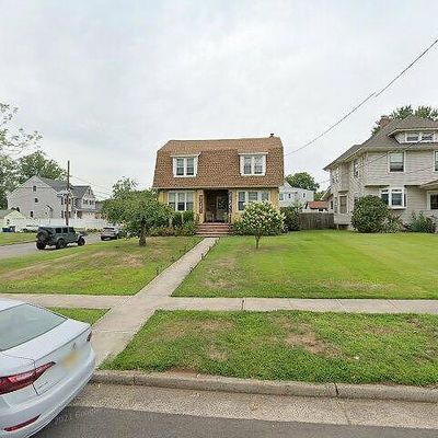 201 Chestnut St, Middlesex, NJ 08846