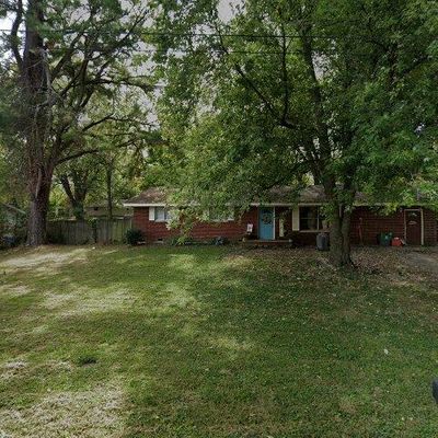 201 E Douglas St, Prairie Grove, AR 72753