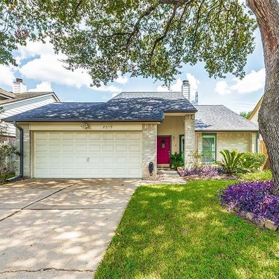 2019 Creek Valley Ln, Sugar Land, TX 77478