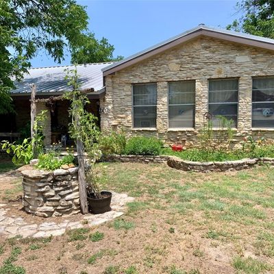 202 Hillcrest Ln, Liberty Hill, TX 78642