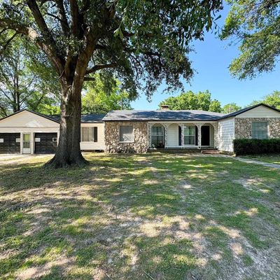 202 Mackinnon St., Mt Pleasant, TX 75455