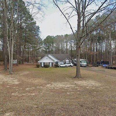 202 Pecan Creek Dr, Terry, MS 39170