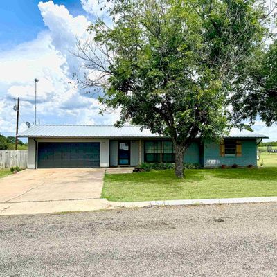 202 Post Oak Dr, Llano, TX 78643