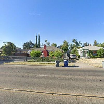 2020 E Clinton Ave, Fresno, CA 93703