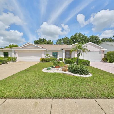 2021 Gardenia Landings Ln, Sun City Center, FL 33573