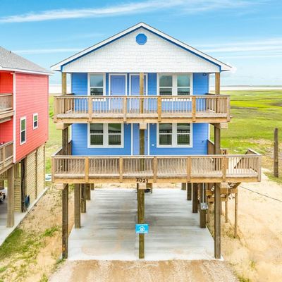 2027 Bluewater Highway, Surfside Beach, TX 77541