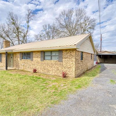 203 S Tammye Ln, Madisonville, TX 77864