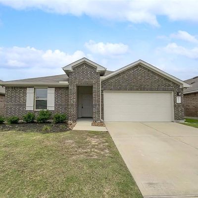 20375 Green Mountain Dr, New Caney, TX 77357