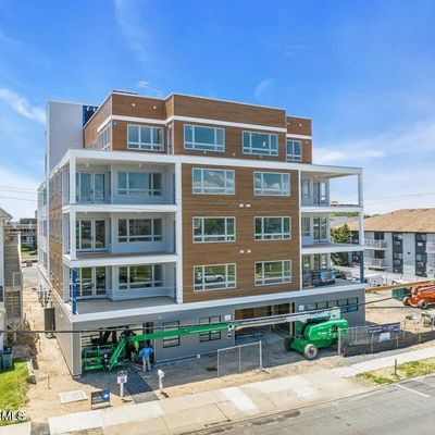 204 7 Th Ave #203, Asbury Park, NJ 07712