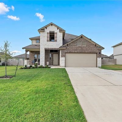 2043 Rock Ridge Ave, Bryan, TX 77807