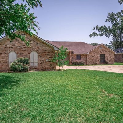 205 Lakewood Dr, Longview, TX 75605