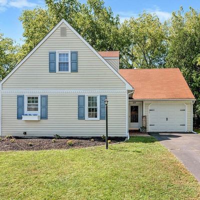 209 Armstead Ct, Downingtown, PA 19335