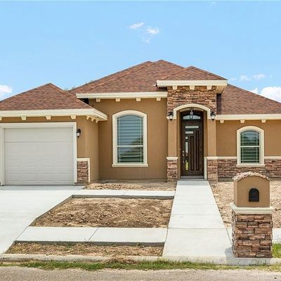 209 Paradise St, Rio Grande City, TX 78582