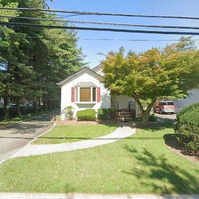 21 Milton St, Cresskill, NJ 07626