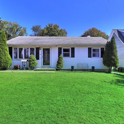 21 Nacca Rd, West Haven, CT 06516