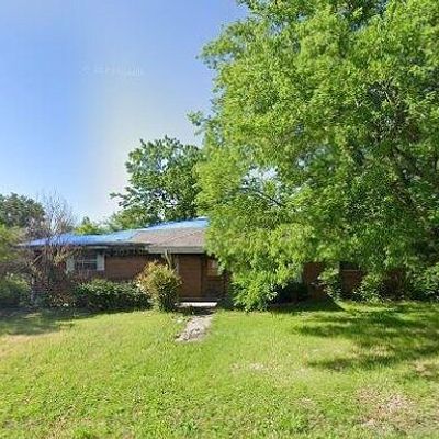 210 E Browning Street, Manor, TX 78653