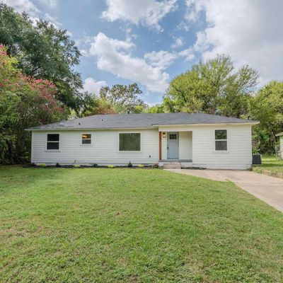 210 Doyle St, Longview, TX 75605