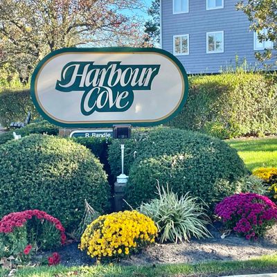 210 Harbour Cove #210, Somers Point, NJ 08244