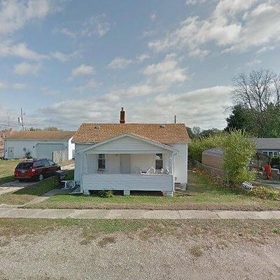 210 Minch St, South Pekin, IL 61564